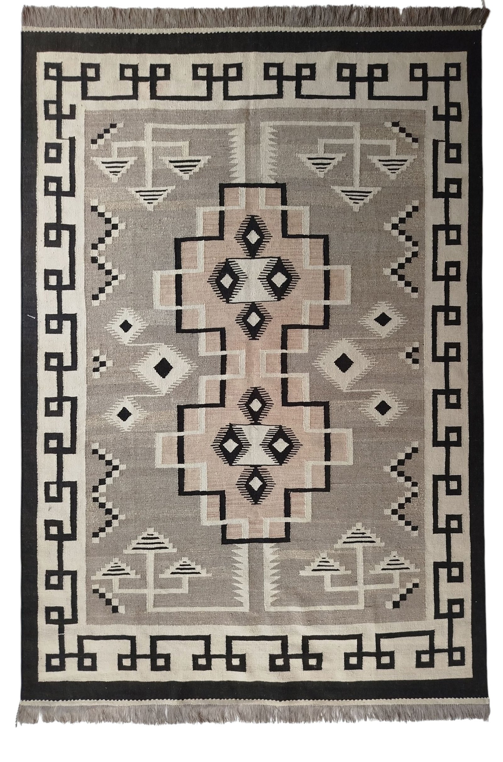 Sr259 6.6 9.5 405$ Grey, black, cream, and blush 5 × 7 ft handwoven Afghan wool rug with central cross medallion